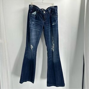 Madison Denim Co Size 7/8 Low Rise Destroyed  100% Cotton Flare Jeans